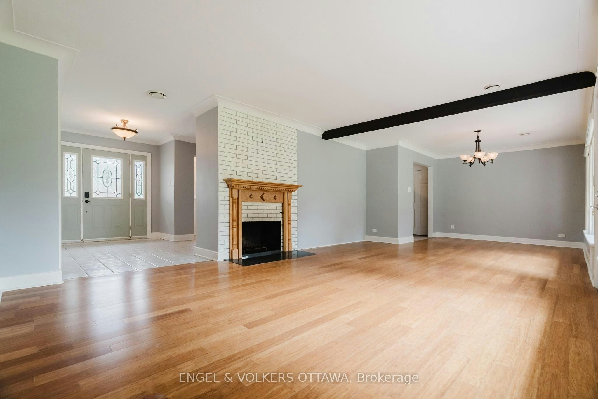 1994 Carling Avenue, Ottawa, ON, K2A 1G1 - 5
