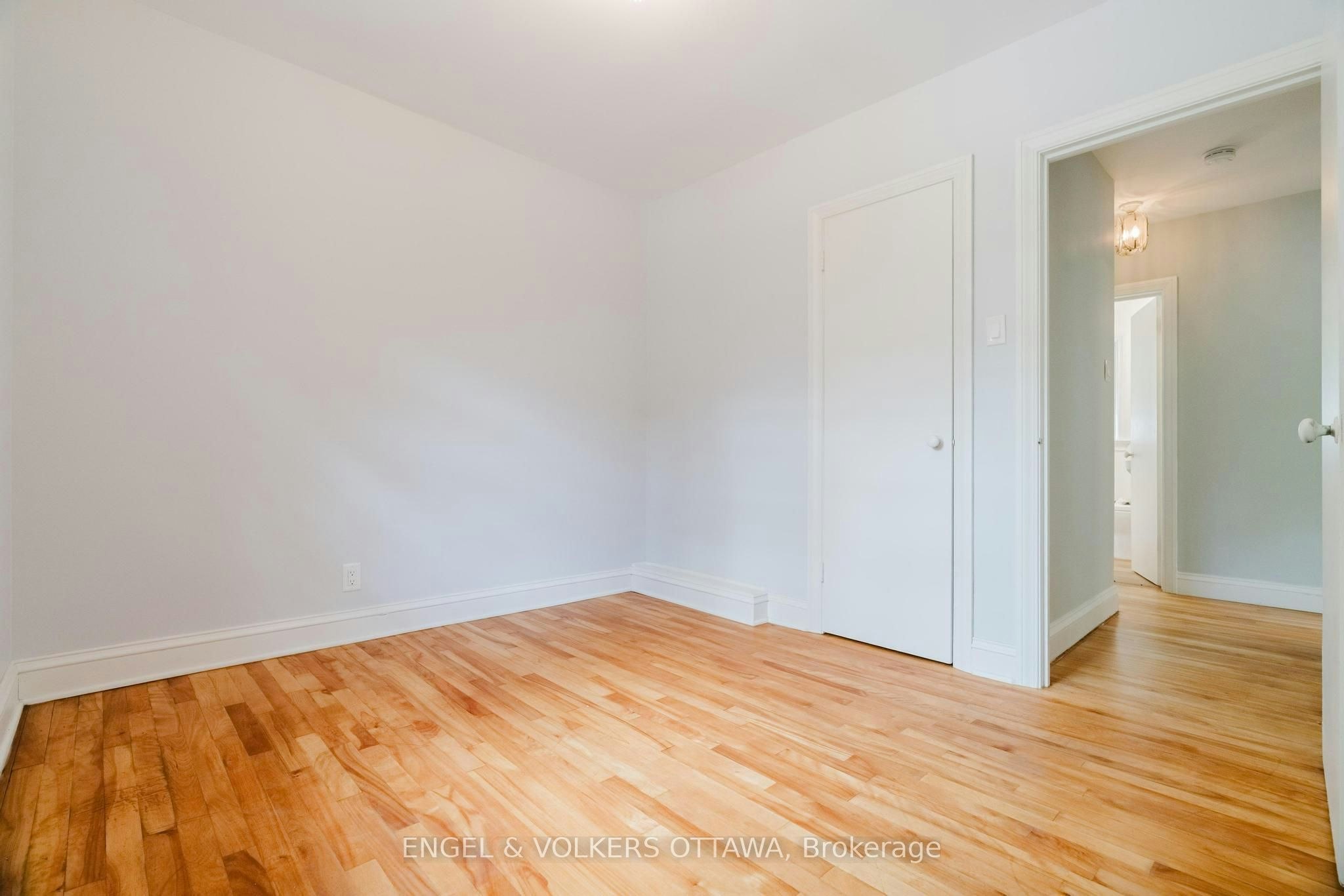 2028 Carling Avenue, Ottawa, ON, K2A 1G2 - 35