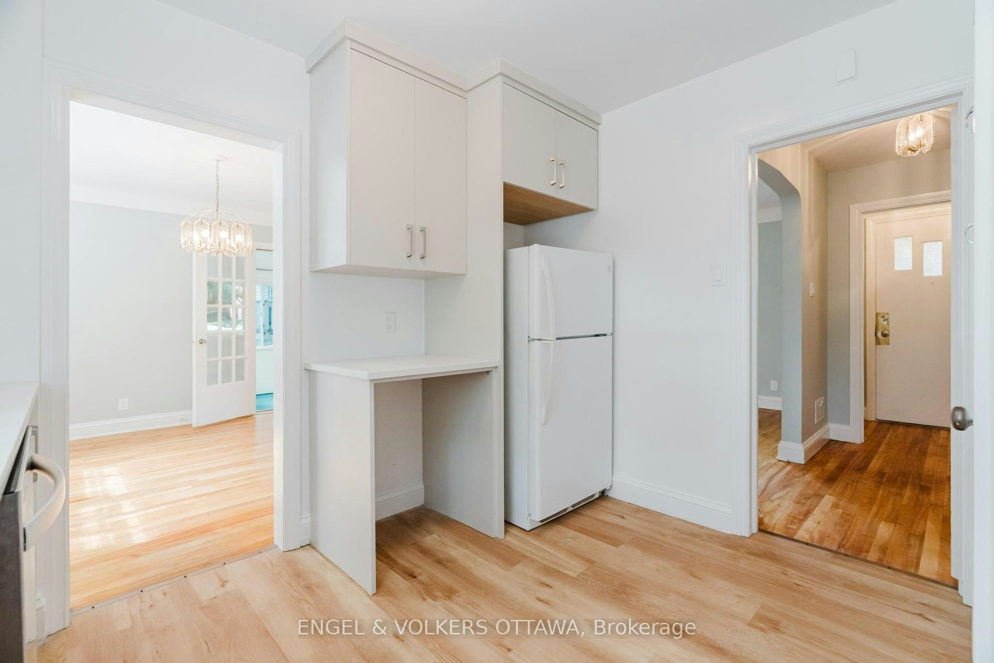 2028 Carling Avenue, Ottawa, ON, K2A 1G2 - 21