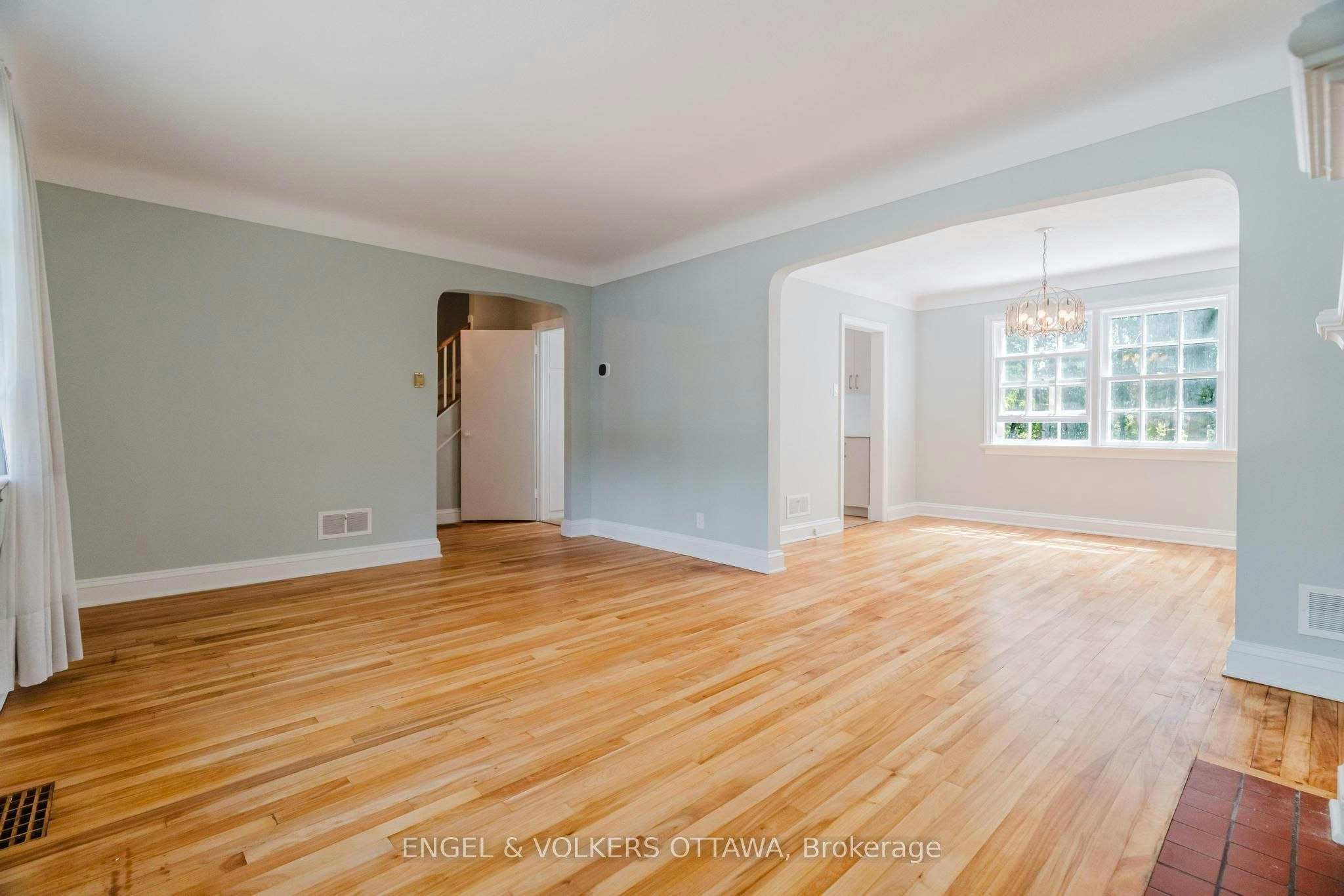 2028 Carling Avenue, Ottawa, ON, K2A 1G2 - 12