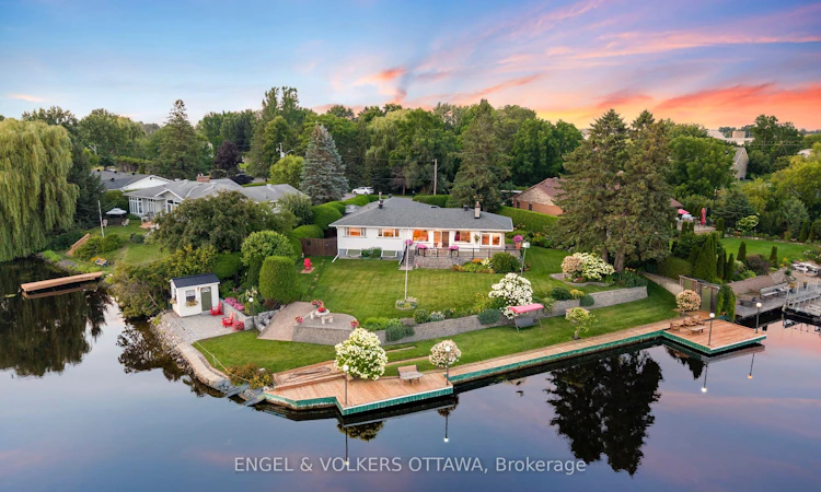 5046 Mowatview Court