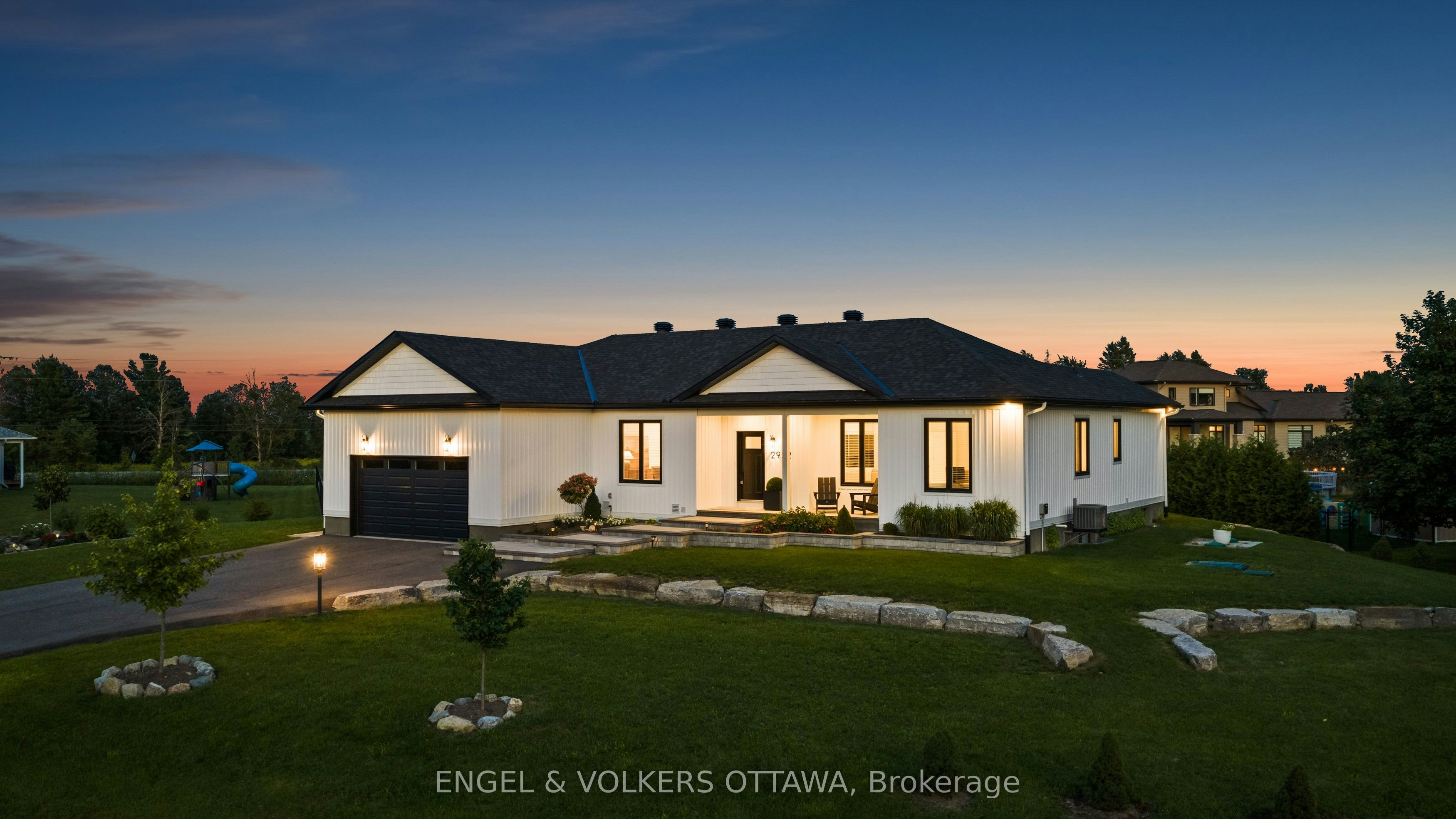 2932 Danbury Way, Ottawa, ON, K0A 2T0