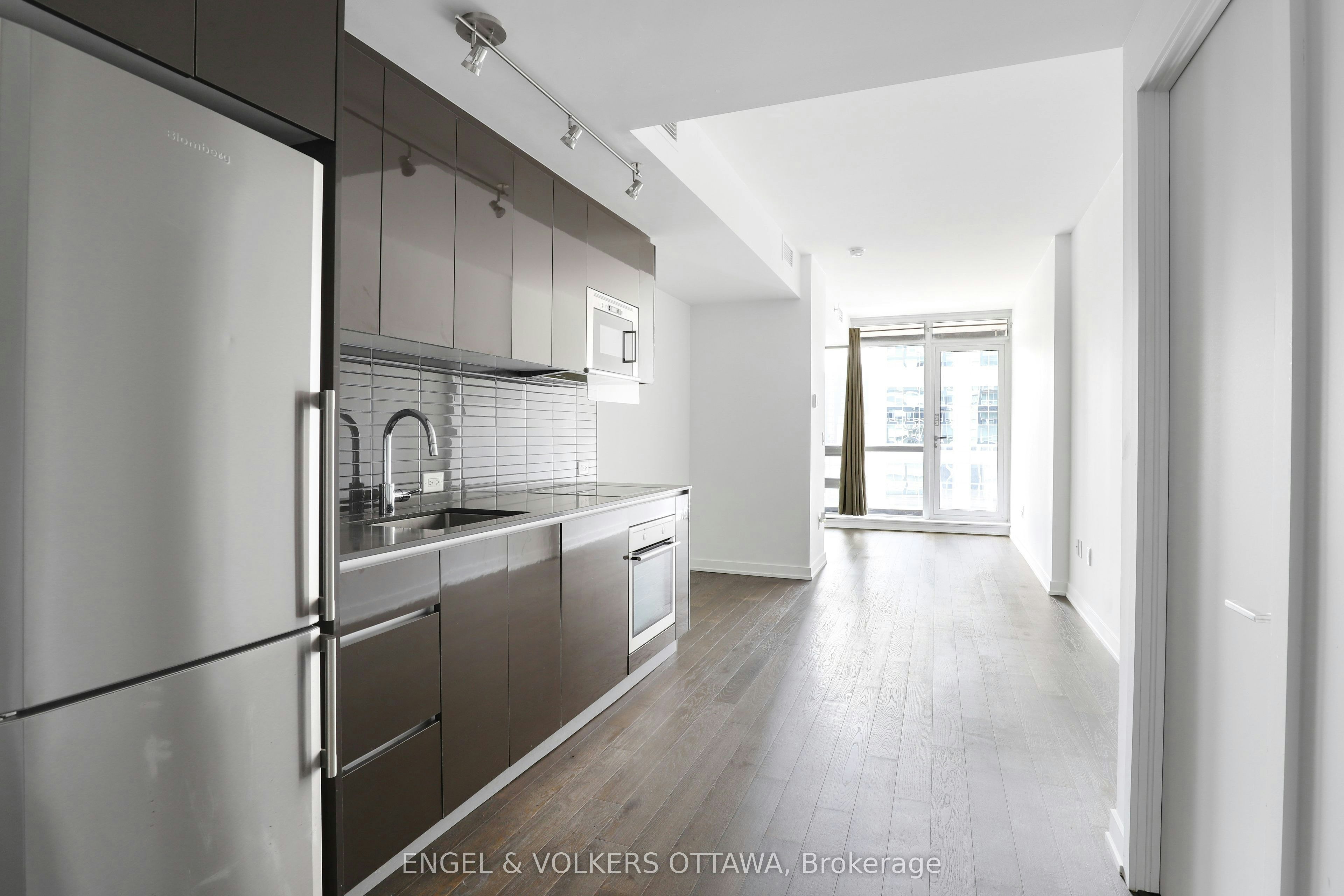 606-199 Slater Street, Ottawa, ON, K1P 0C8 - 3