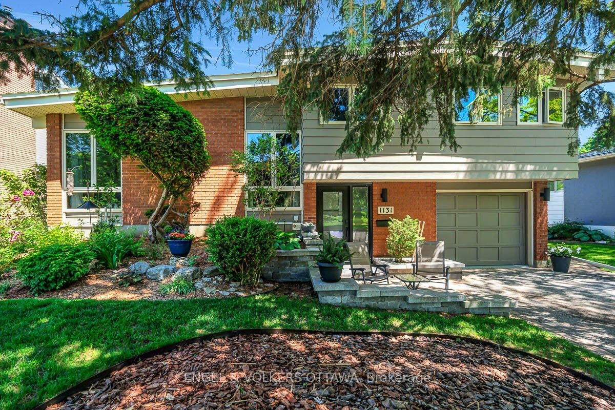 1131 Cameo Drive, Ottawa, ON, K2C 1Y6