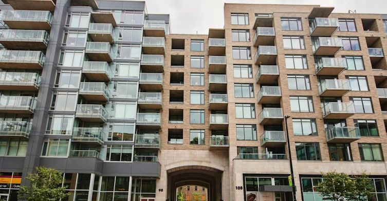 98 Richmond 211 Road, Ottawa, ON, K1Z 6V9