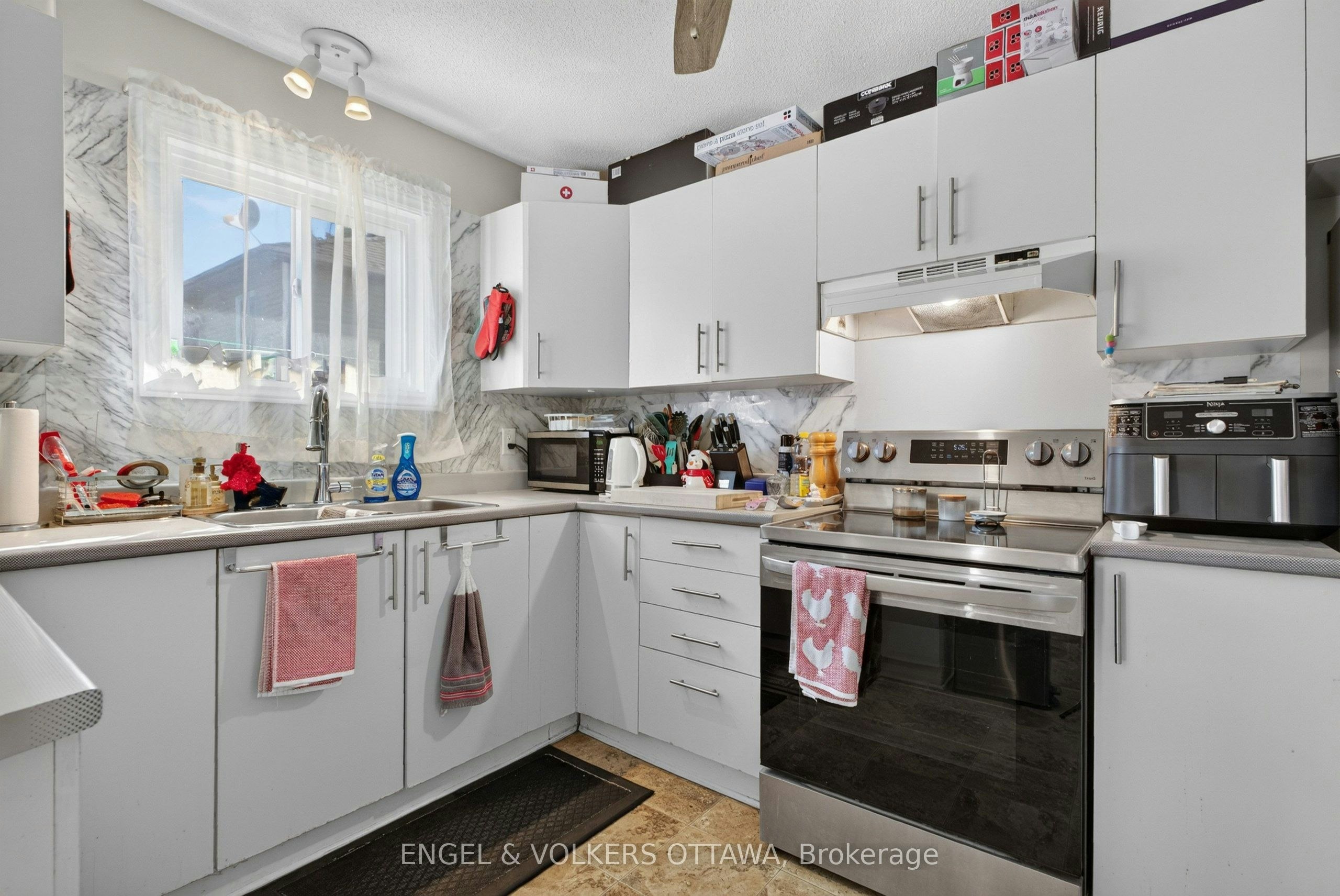 522 St Louis Street, Clarence-Rockland, ON, K4K 1B1 - 11