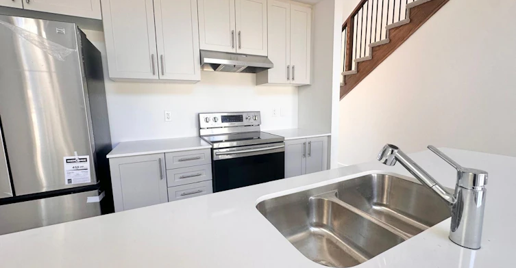 184 Stoneleigh Drive, Blue Mountains, ON, L9Y 5T9 - 4