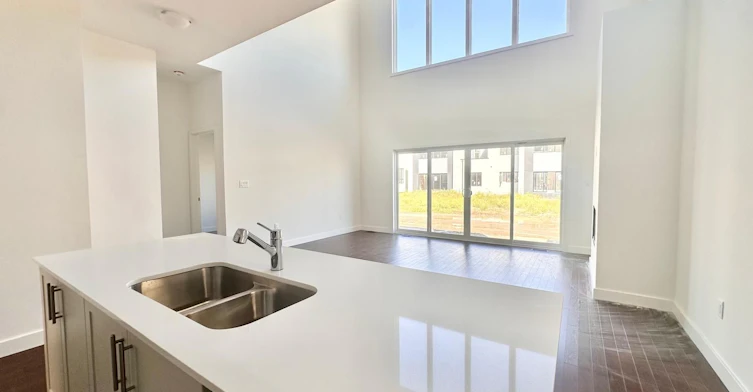 184 Stoneleigh Drive, Blue Mountains, ON, L9Y 5T9 - 2