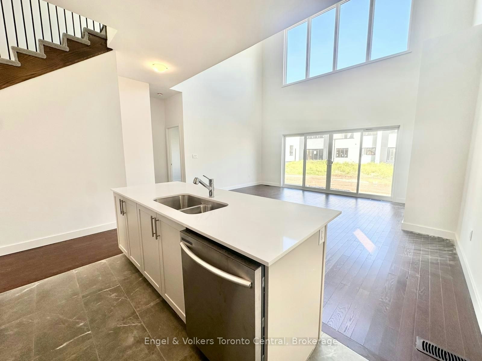 184 Stoneleigh Drive, Blue Mountains, ON, L9Y 5T9 - 7