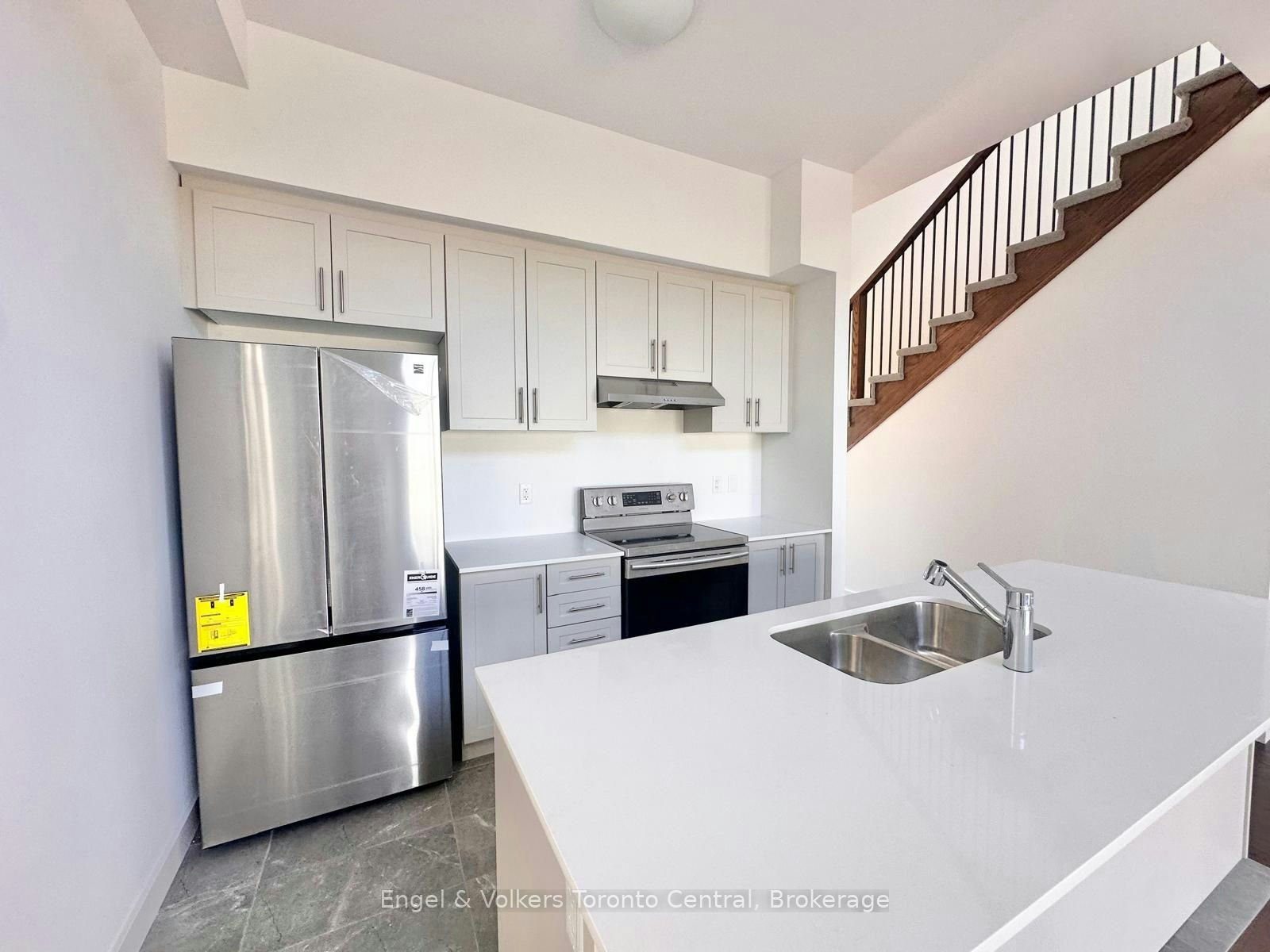 184 Stoneleigh Drive, Blue Mountains, ON, L9Y 5T9 - 3