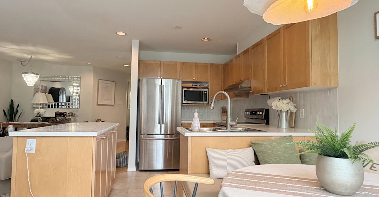 124 Landover Crescent, Ottawa, ON, K2M 2W2 - 2