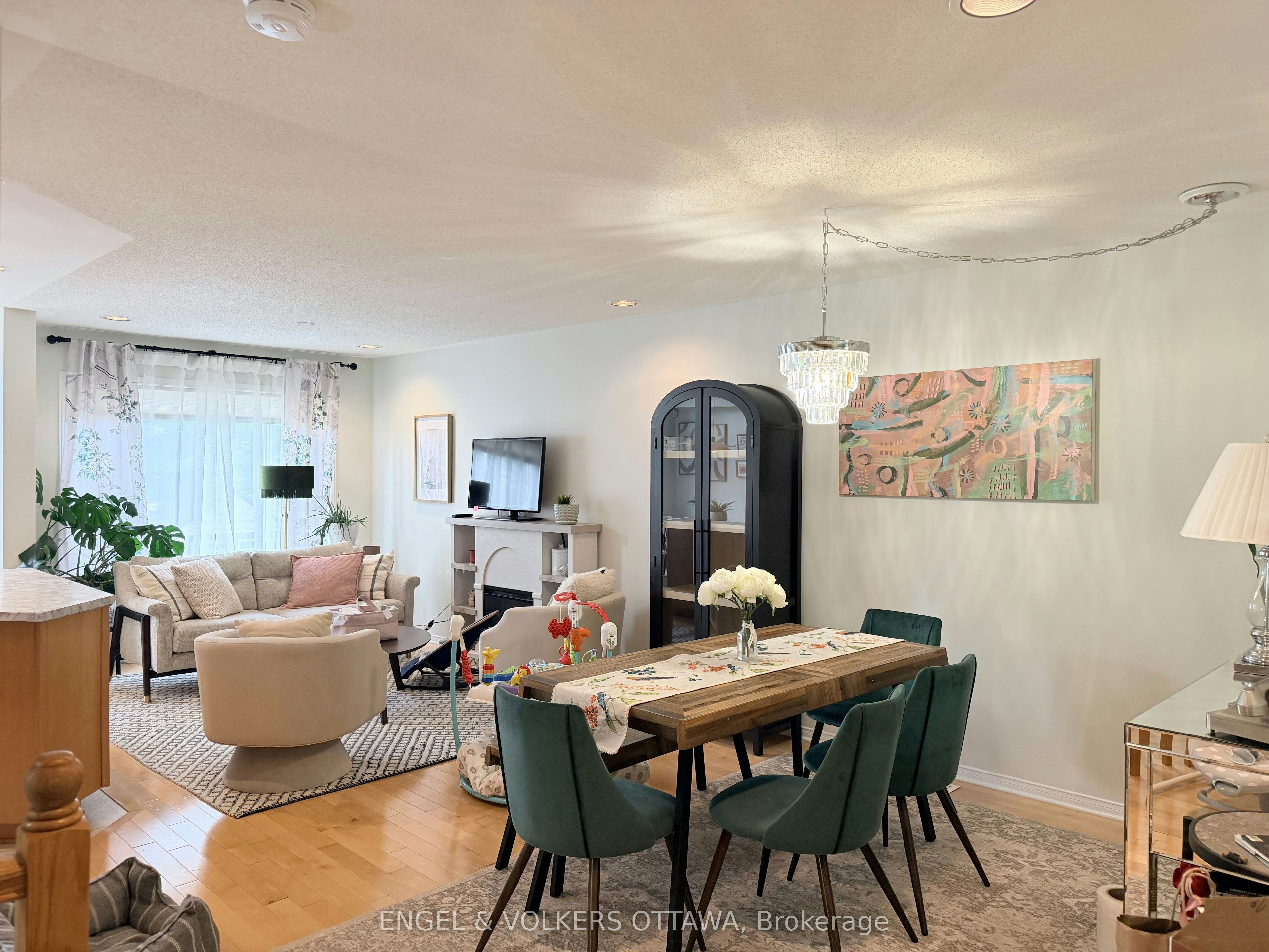 124 Landover Crescent, Ottawa, ON, K2M 2W2 - 32