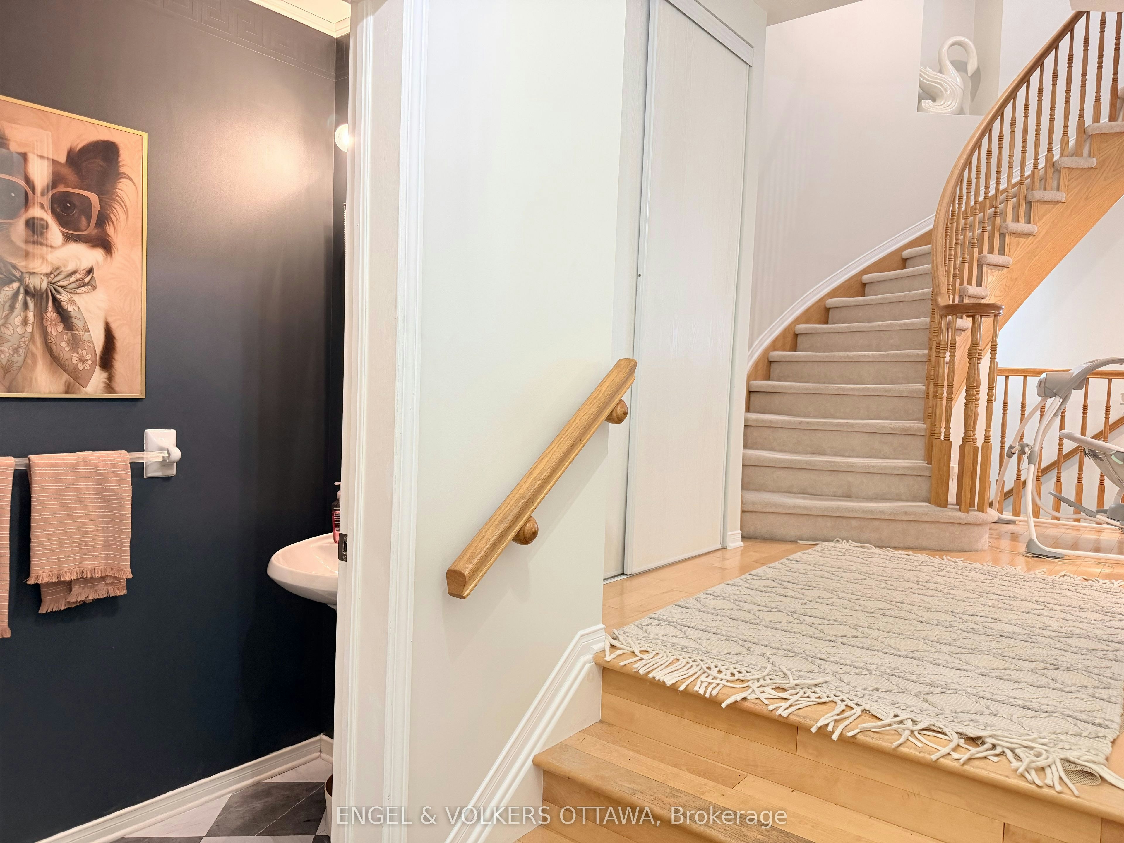 124 Landover Crescent, Ottawa, ON, K2M 2W2 - 12