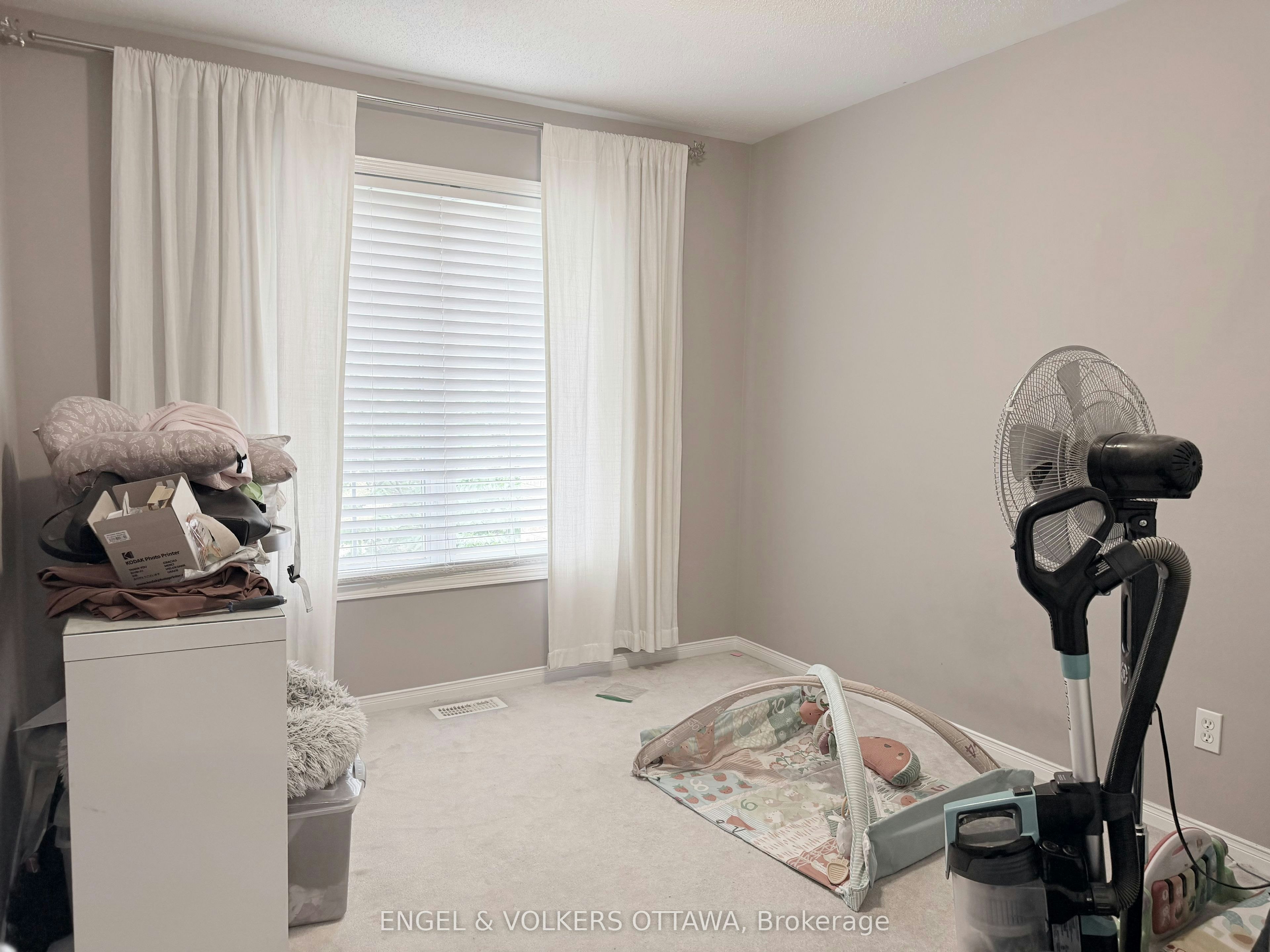 124 Landover Crescent, Ottawa, ON, K2M 2W2 - 17