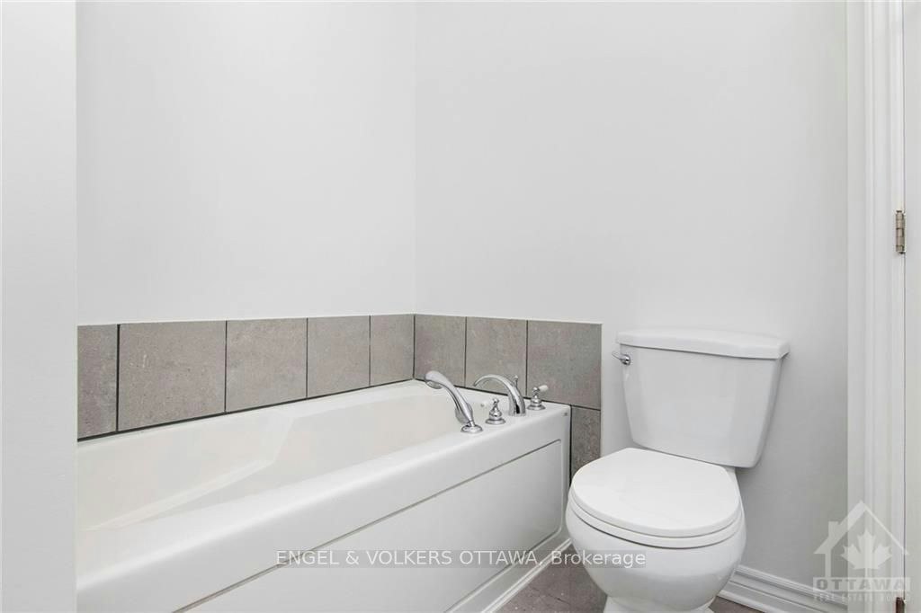 904-200 Rideau Street, Ottawa, ON, K1N 5Y1 - 16