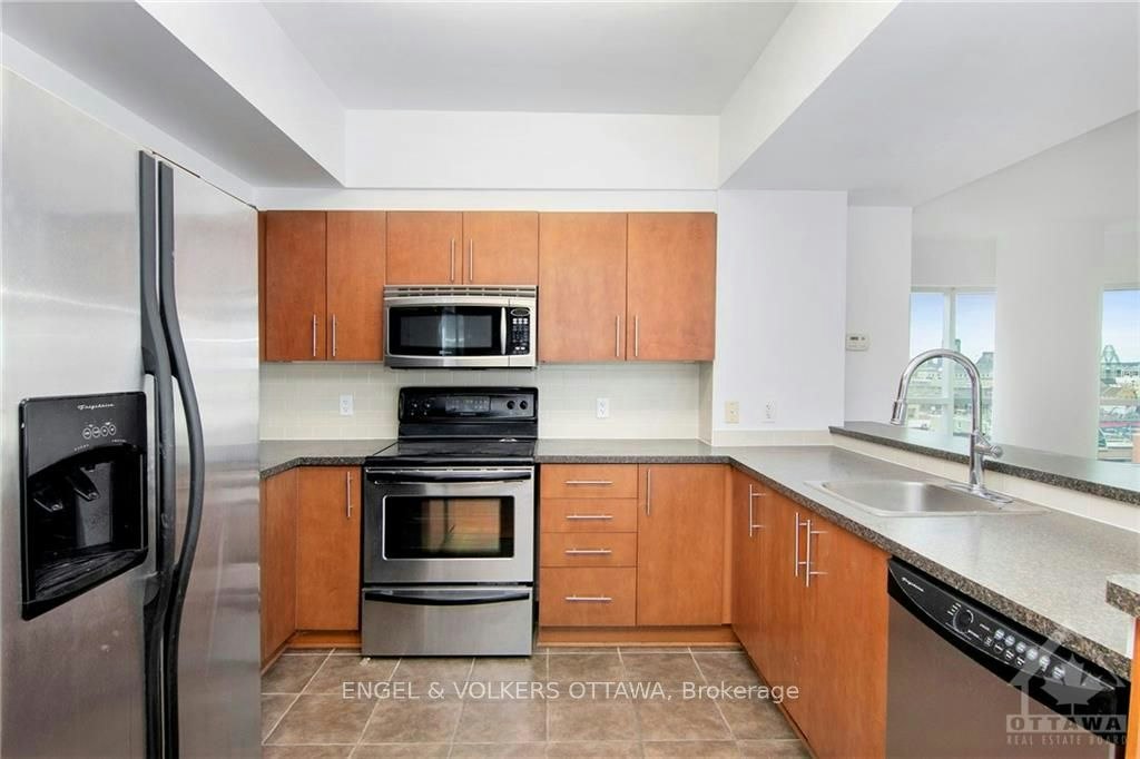 904-200 Rideau Street, Ottawa, ON, K1N 5Y1 - 6