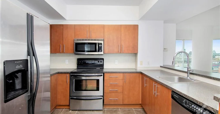904-200 Rideau Street, Ottawa, ON, K1N 5Y1 - 6