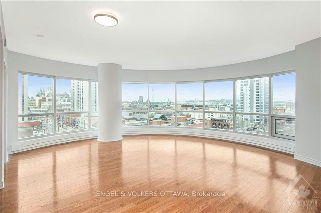 904-200 Rideau Street, Ottawa, ON, K1N 5Y1 - 2