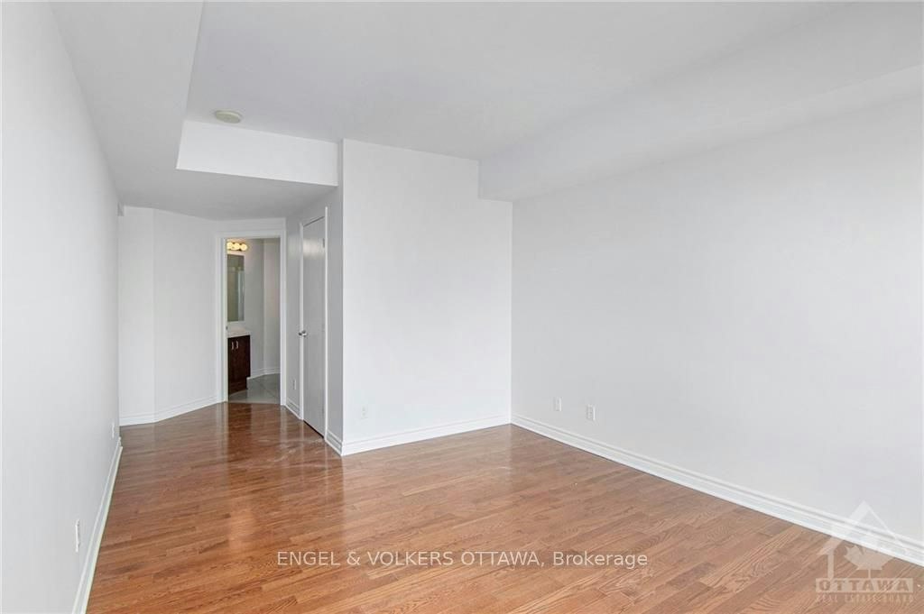 904-200 Rideau Street, Ottawa, ON, K1N 5Y1 - 14