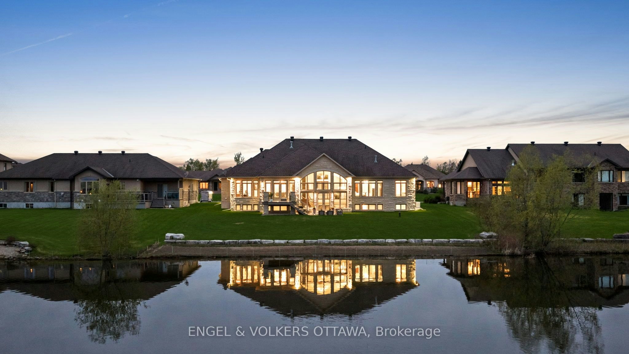1457 Waters Edge Way, Ottawa, ON, K4P 0C6