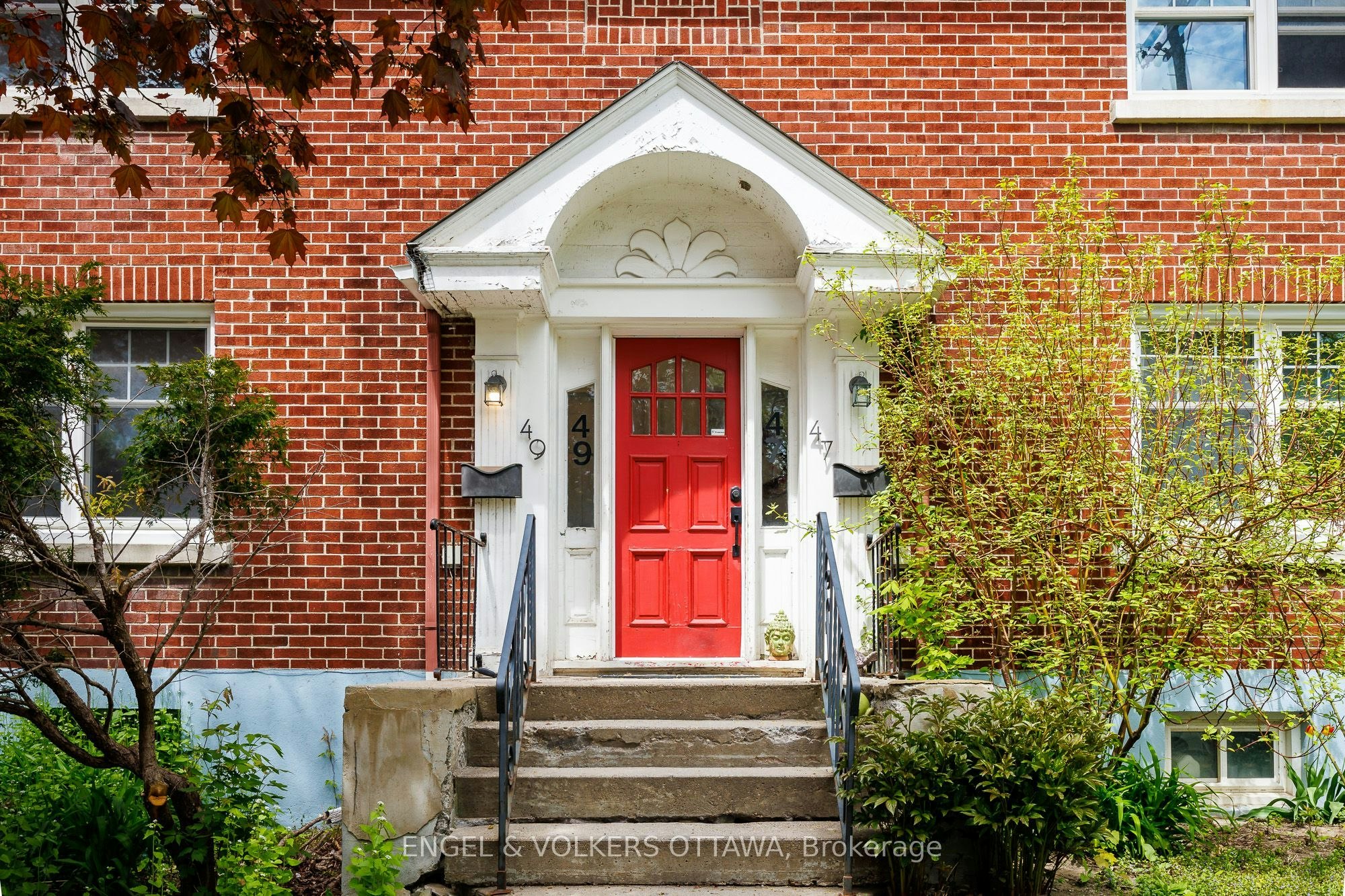49 Geneva Street, Ottawa, ON, K1Y 3N6 - 3