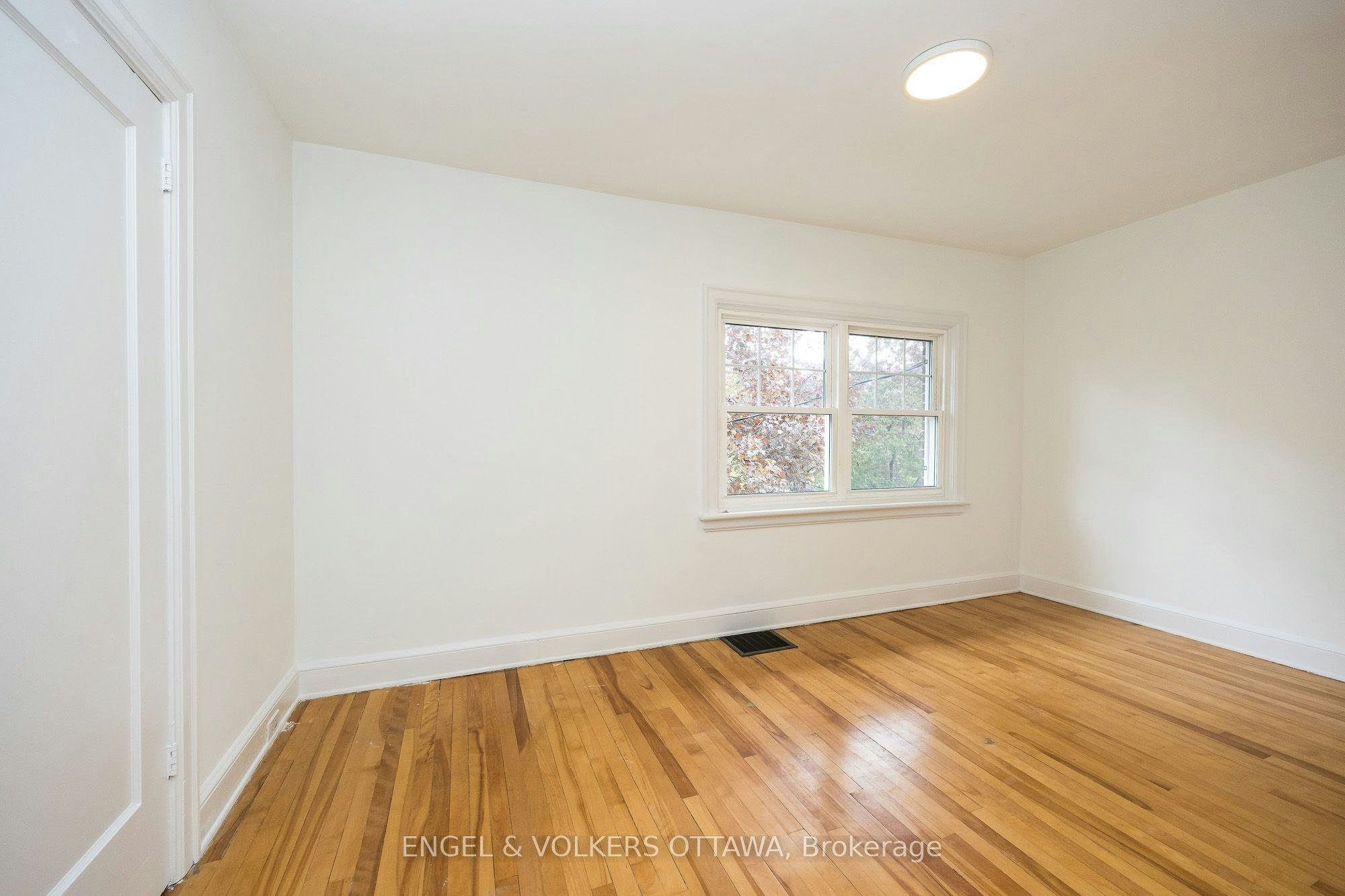 49 Geneva Street, Ottawa, ON, K1Y 3N6 - 14