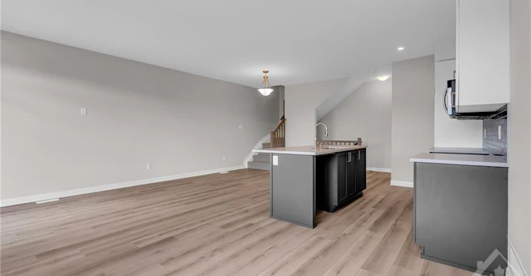 313 Gisborne Place, Ottawa, ON, K2W 0L2 - 9