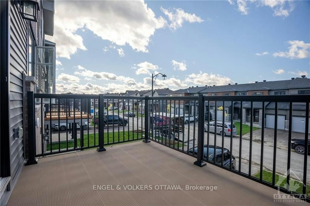 313 Gisborne Place, Ottawa, ON, K2W 0L2 - 18