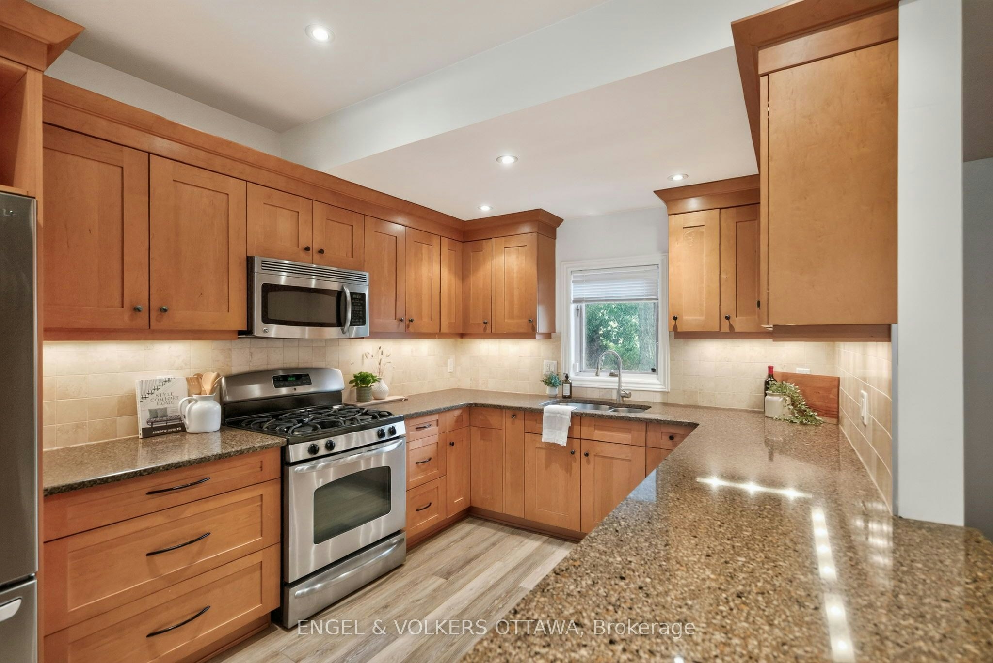 2241 Old Lilac Lane, Ottawa, ON, K1H 6H6 - 11
