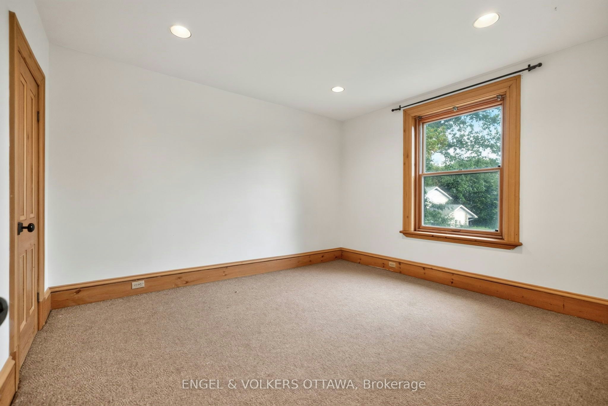 2241 Old Lilac Lane, Ottawa, ON, K1H 6H6 - 26