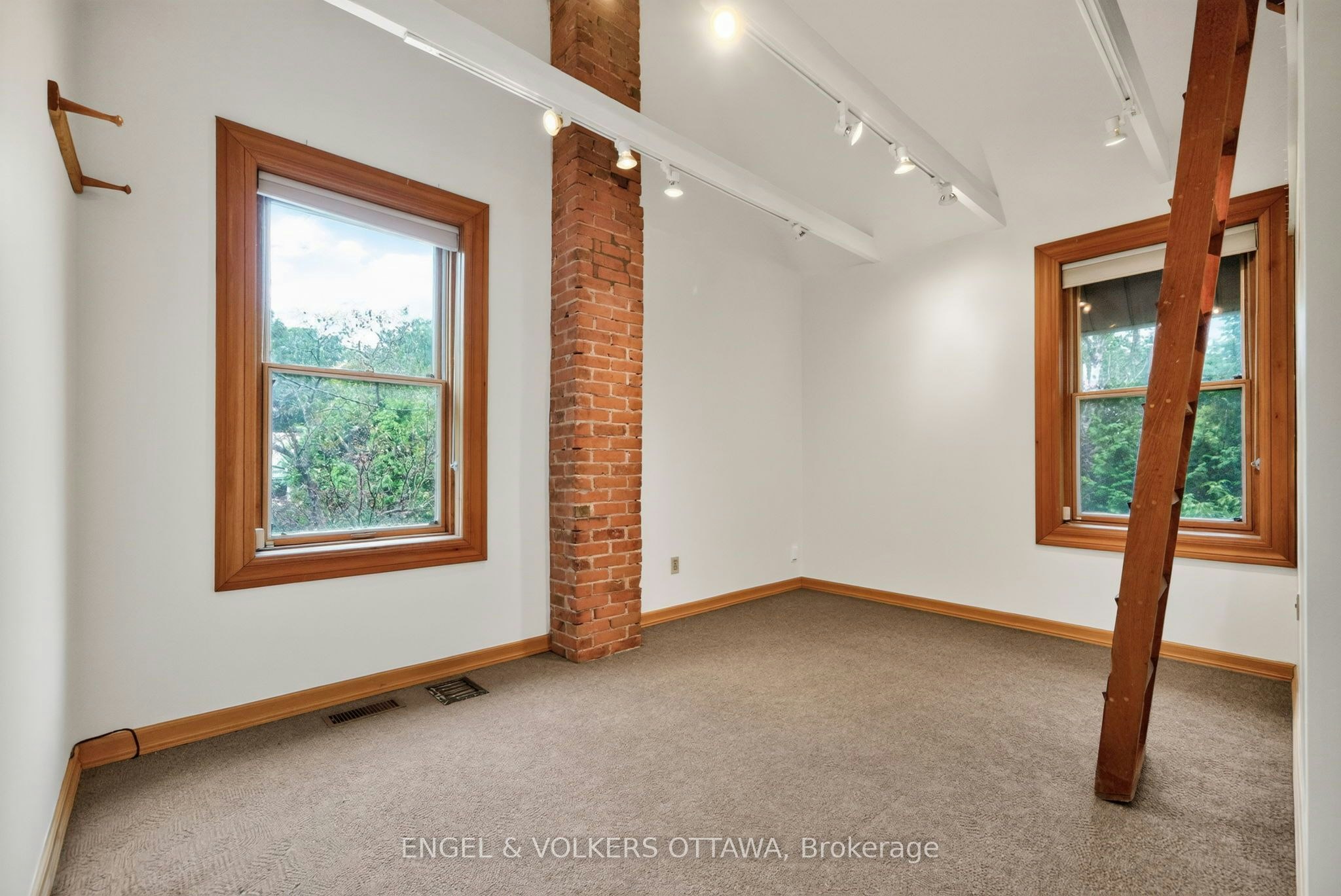 2241 Old Lilac Lane, Ottawa, ON, K1H 6H6 - 28