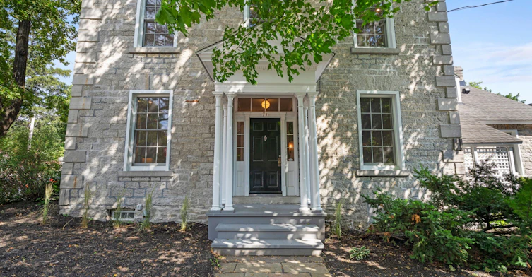 71 Thomas Street, Ottawa, ON, K1M 1M7