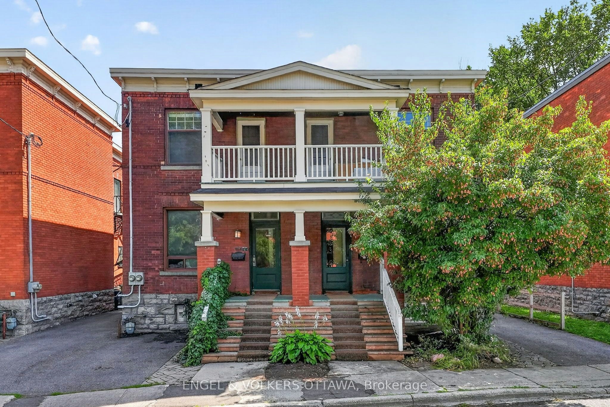 128 Second Avenue, Ottawa, ON, K1S 2H5