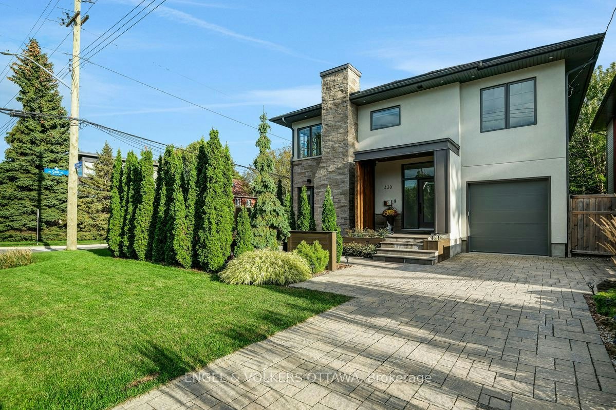430 Princeton Avenue, Ottawa, ON, K2A 0M9
