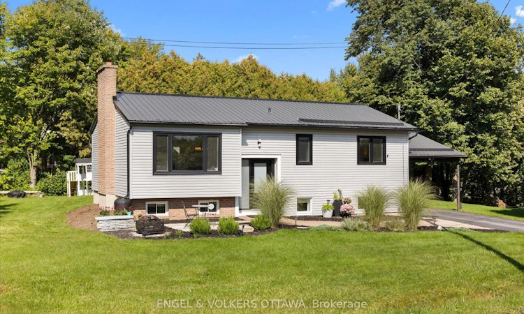 1393 Sutherland Drive