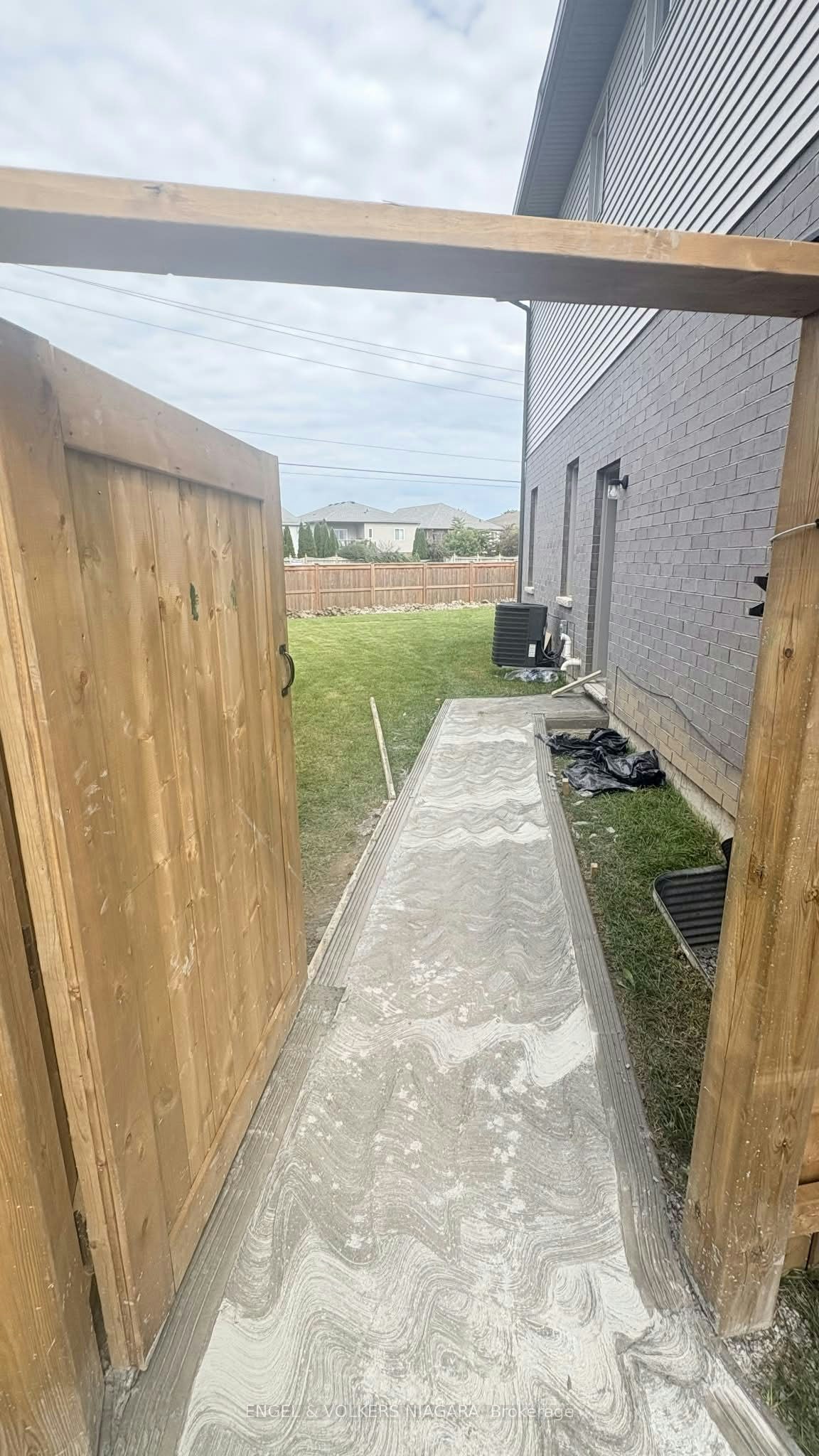 Lower-7330 Marvel Drive, Niagara Falls, ON, L2H 3V5 - 3