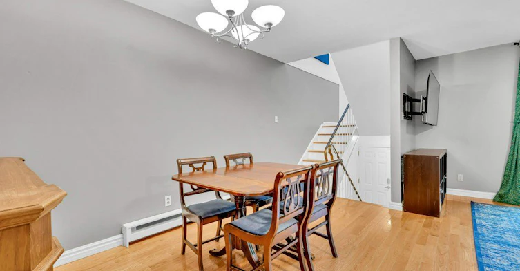 878 Grenon Avenue, Ottawa, ON, K2B 6G3 - 10