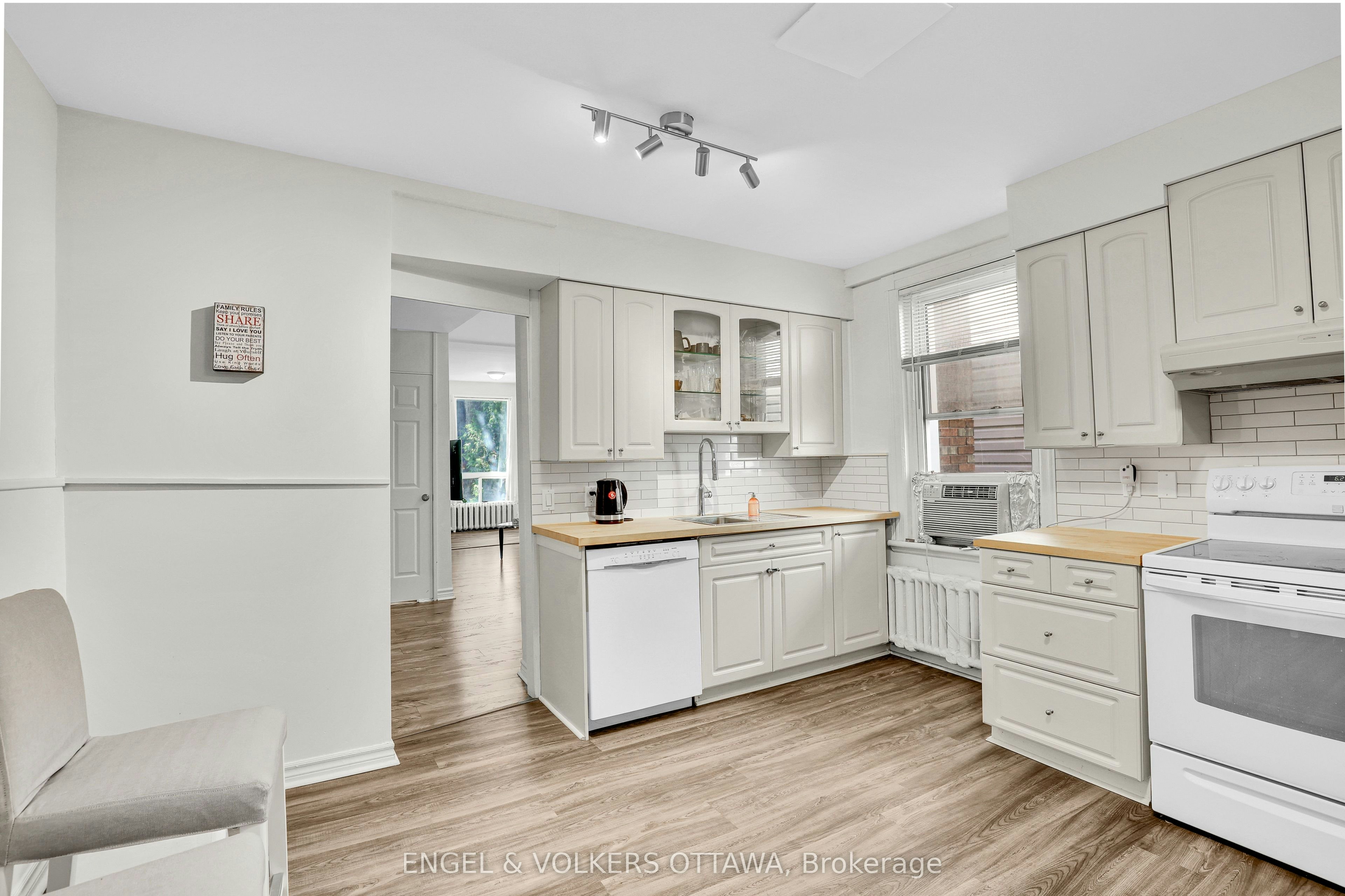 1-127 Third Avenue, Ottawa, ON, K1S 2J9 - 6