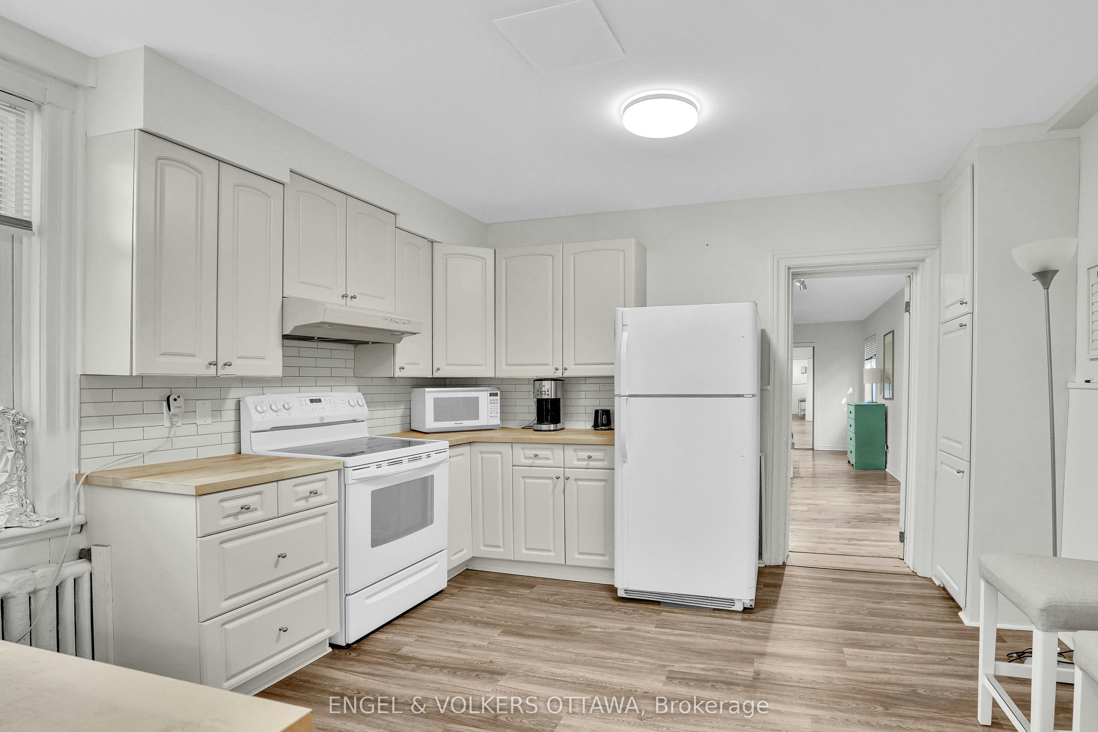 1-127 Third Avenue, Ottawa, ON, K1S 2J9 - 4