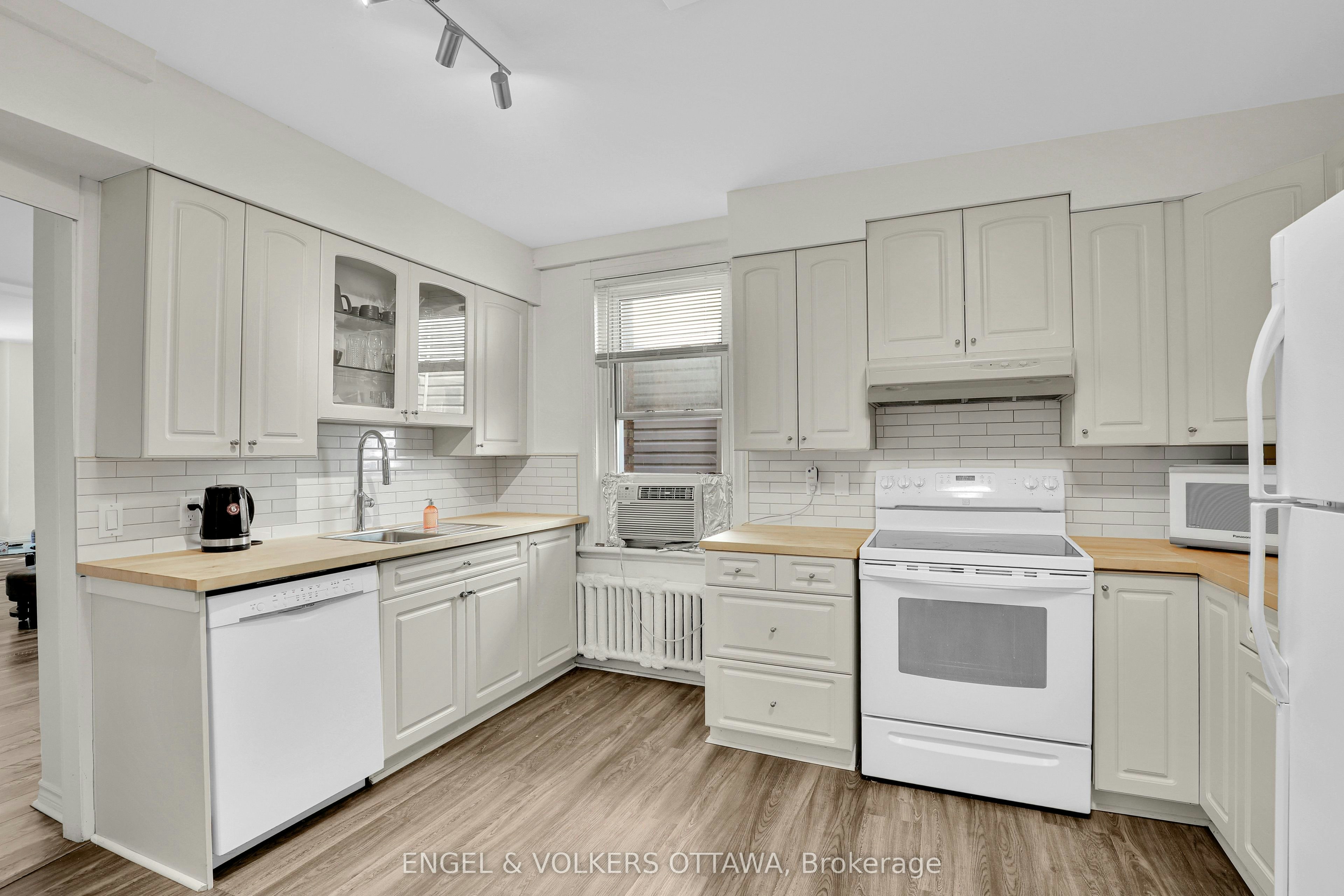 1-127 Third Avenue, Ottawa, ON, K1S 2J9 - 7