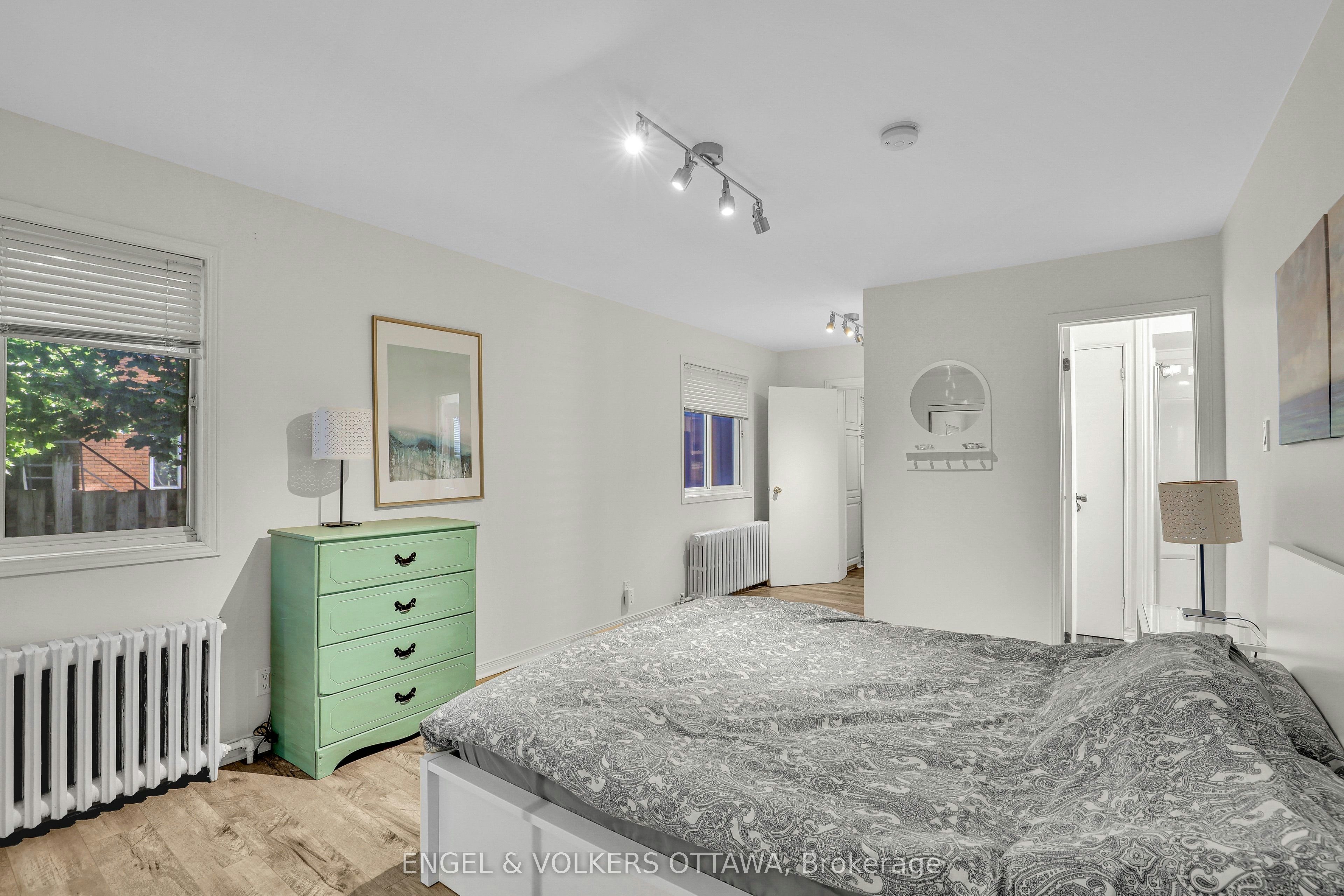 1-127 Third Avenue, Ottawa, ON, K1S 2J9 - 12