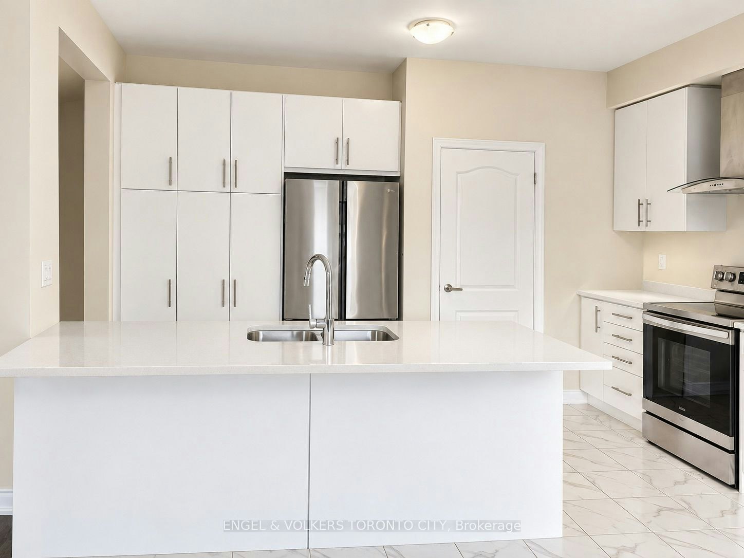 84 Sundin Drive, Cayuga, ON, N3W 0H2 - 6