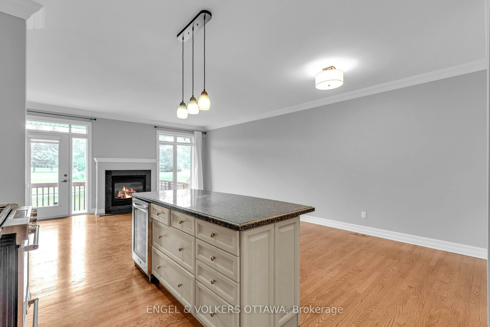 108 Manorhill Private, Ottawa, ON, K1H 2J4 - 7
