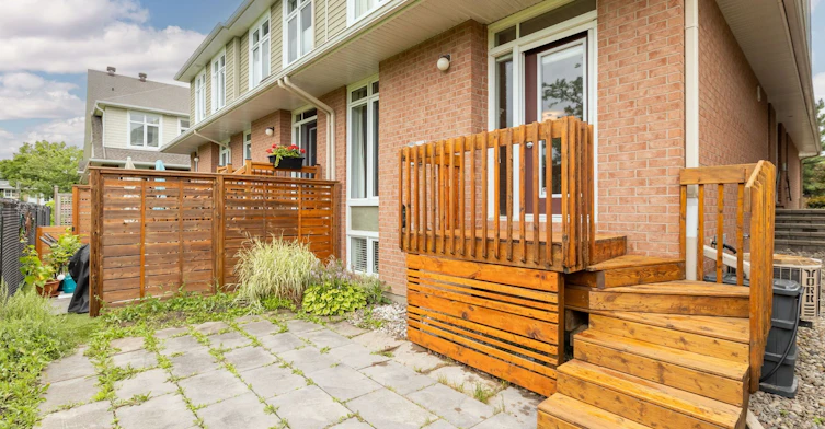 108 Manorhill Private, Ottawa, ON, K1H 2J4 - 26