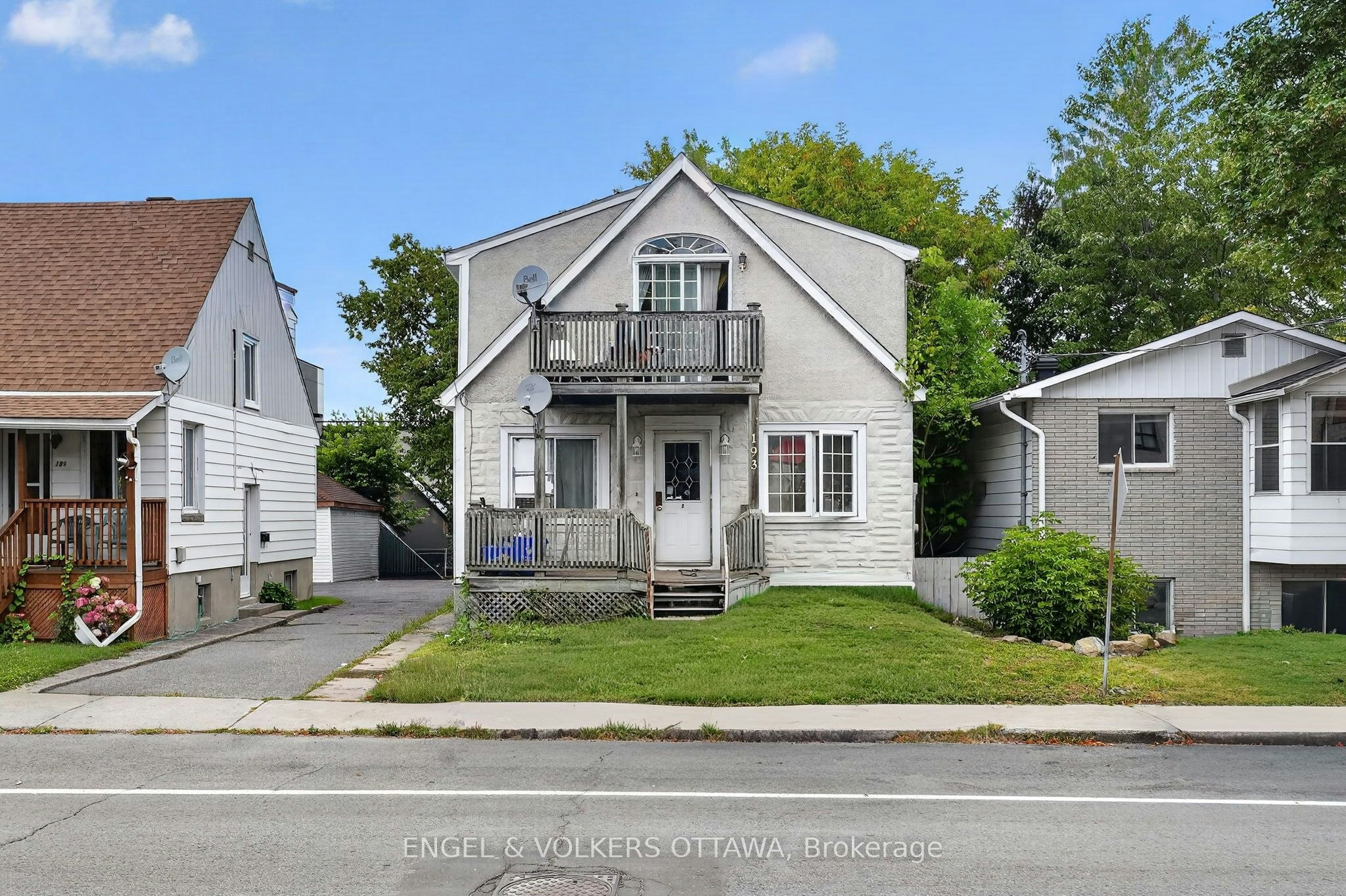 193 Deschamps Avenue, Ottawa, ON, K1L 5Z3