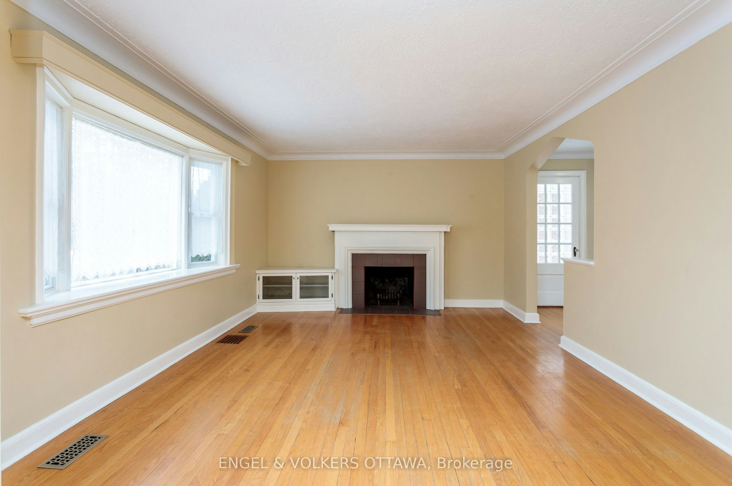 225 Pleasant Park Road, Ottawa, ON, K1H 5M4 - 10