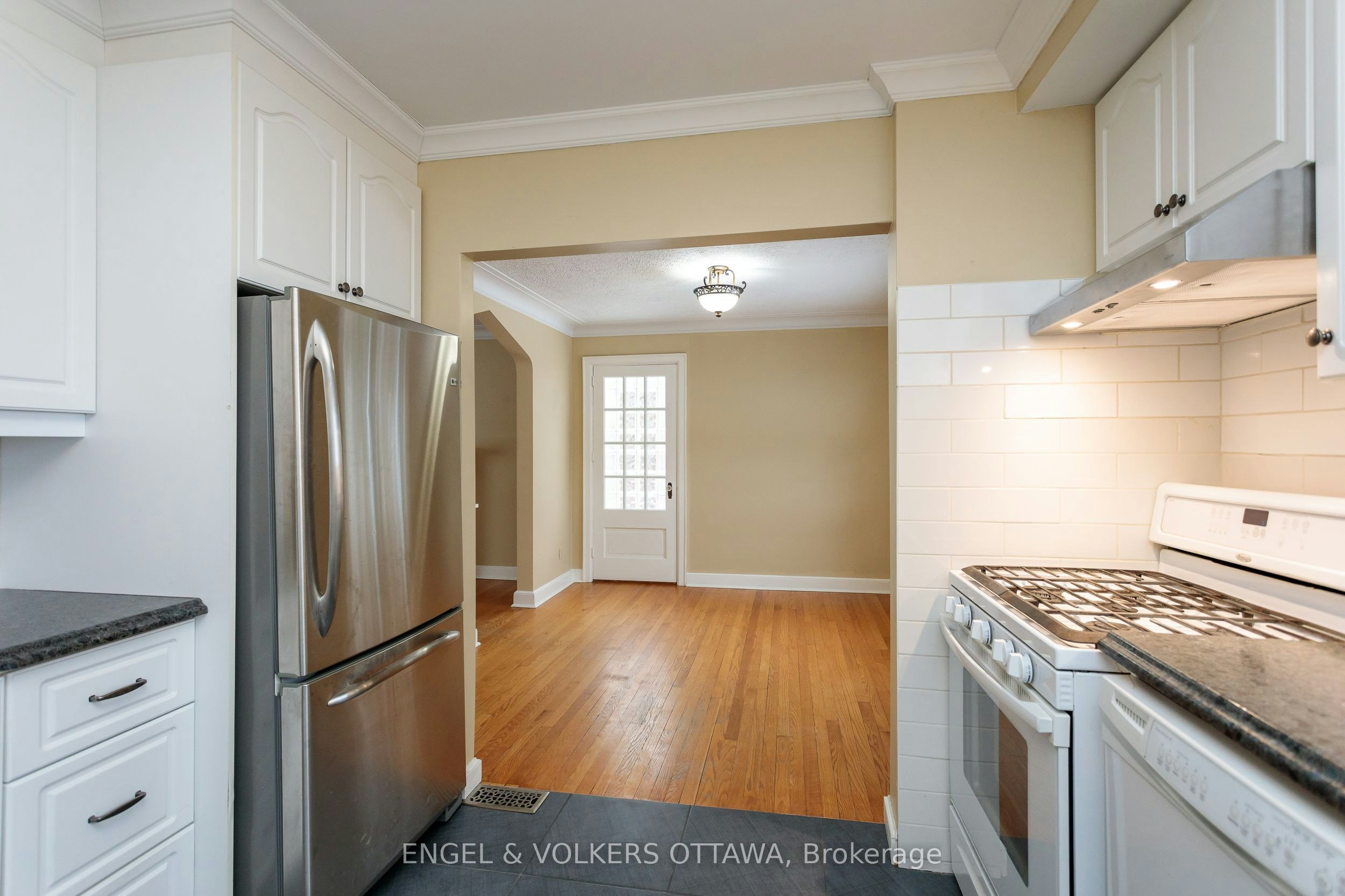 225 Pleasant Park Road, Ottawa, ON, K1H 5M4 - 21