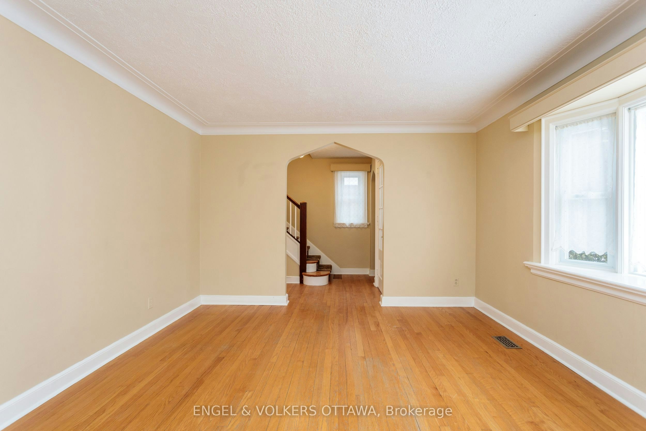 225 Pleasant Park Road, Ottawa, ON, K1H 5M4 - 11