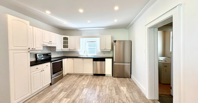 155 Hughson Street, Gravenhurst, ON, P1P 1H2