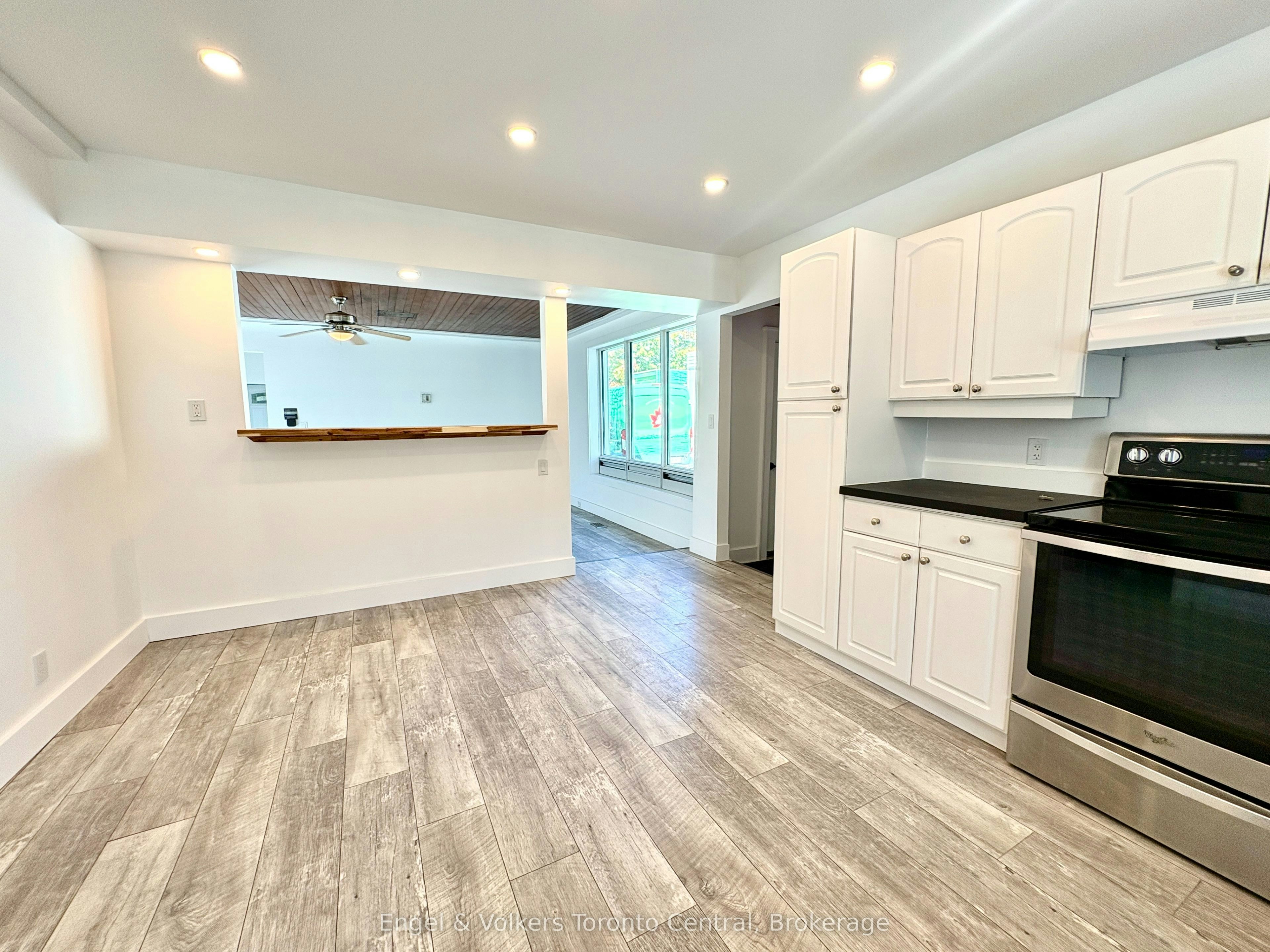 155 Hughson Street, Gravenhurst, ON, P1P 1H2 - 4